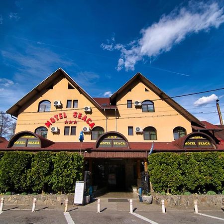 Motel Seaca Кэлимэнешти Экстерьер фото
