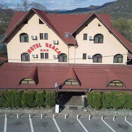 Motel Seaca Кэлимэнешти Экстерьер фото